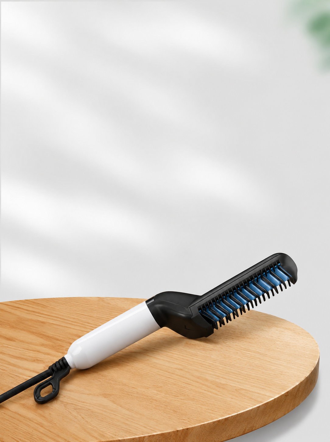 The Helpful Beard & Hair Straightening Comb