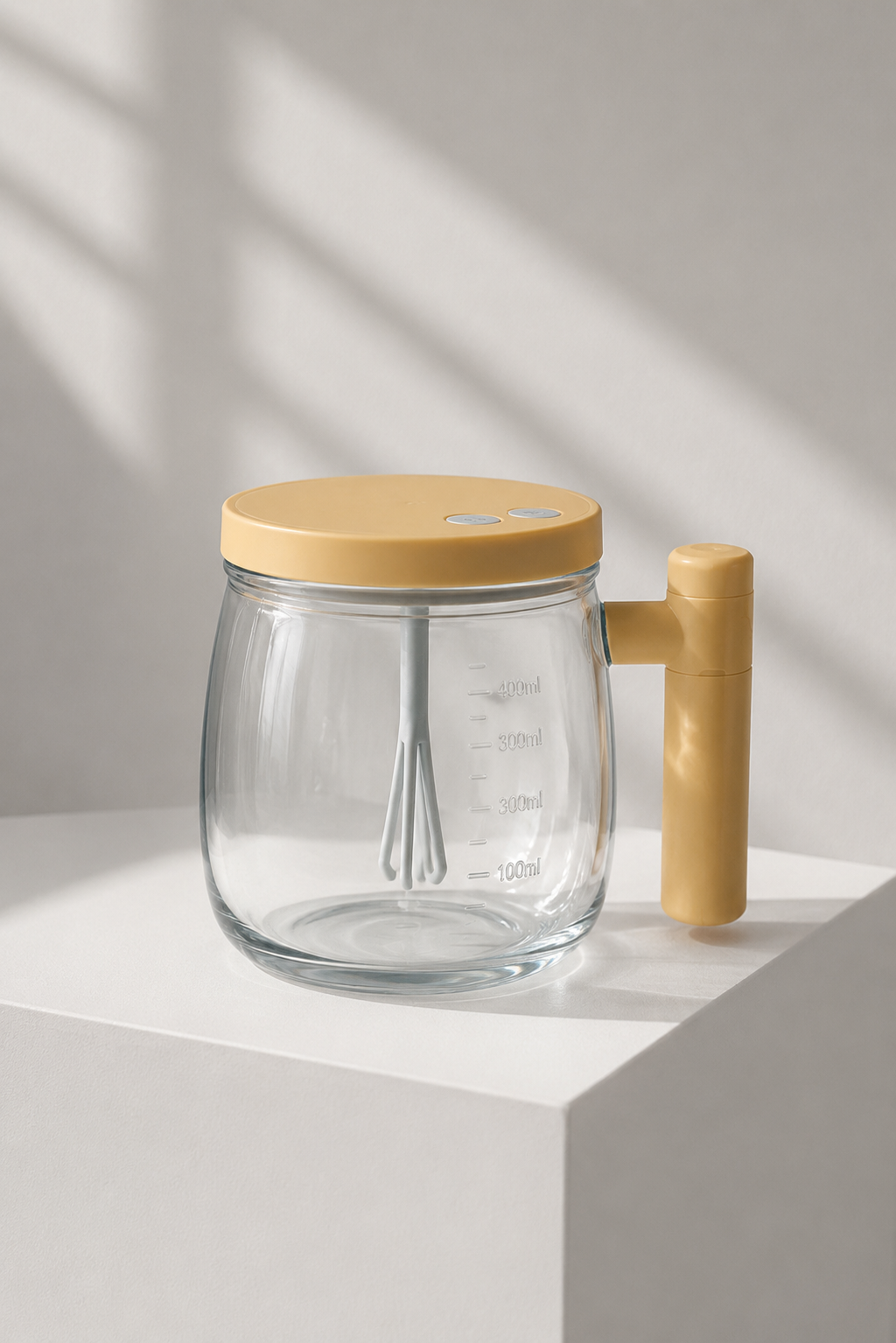The Helpful Auto Stir Glass Cup
