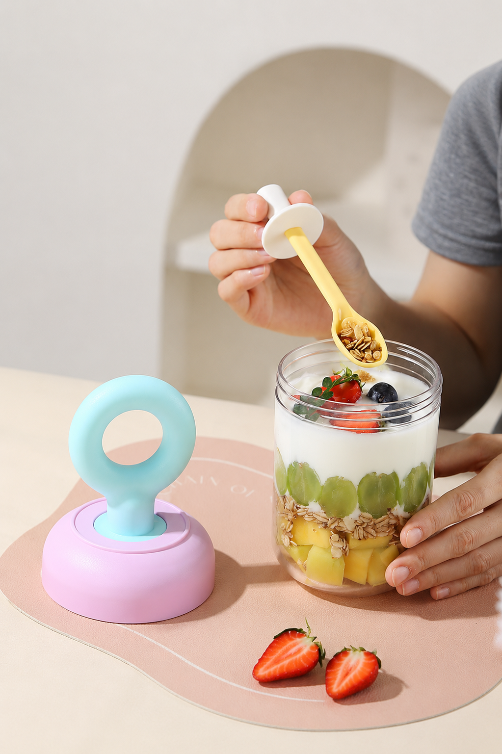 The Helpful Overnight Oats & Yogurt Jar