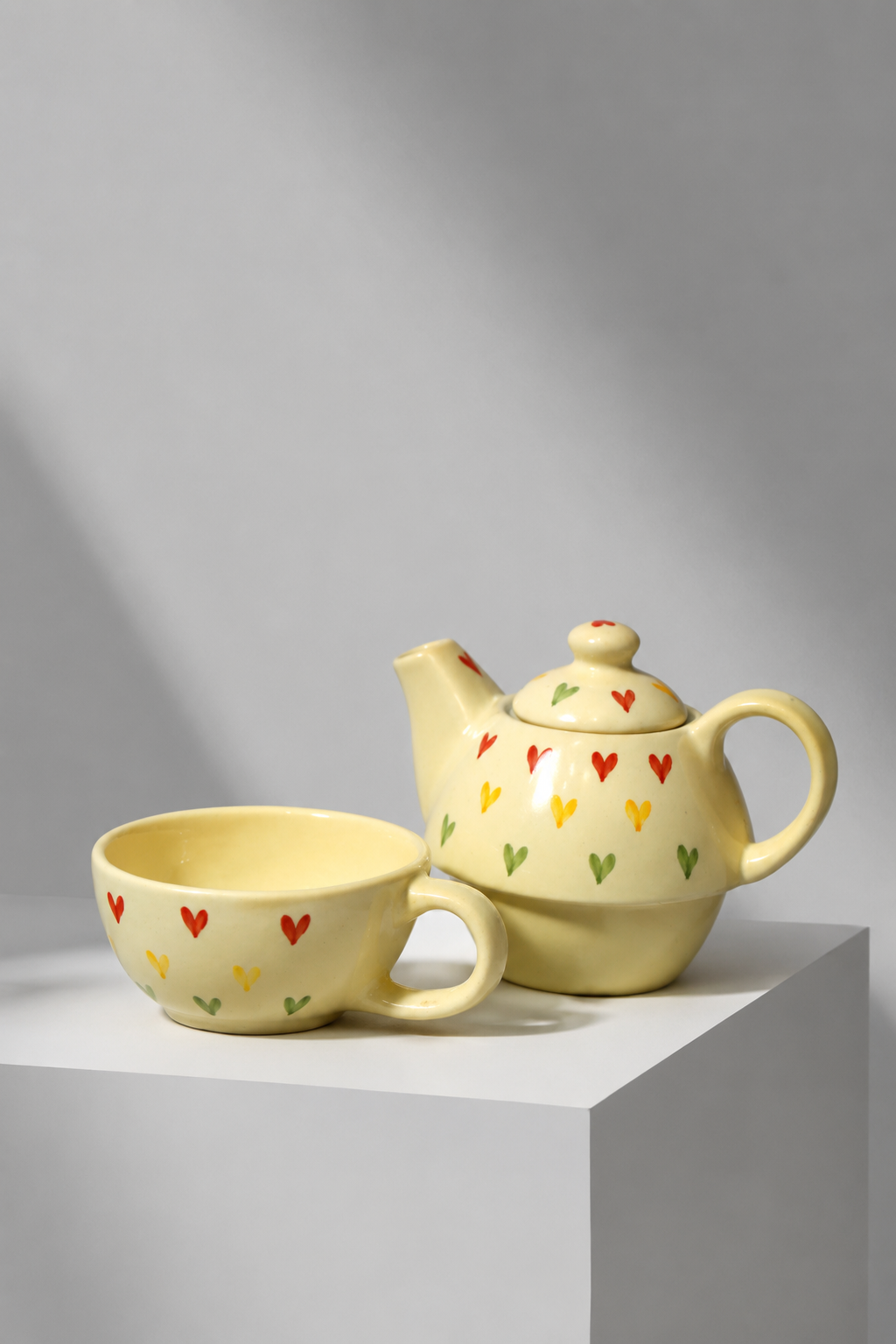 The Heart Magic Kettle & Mug