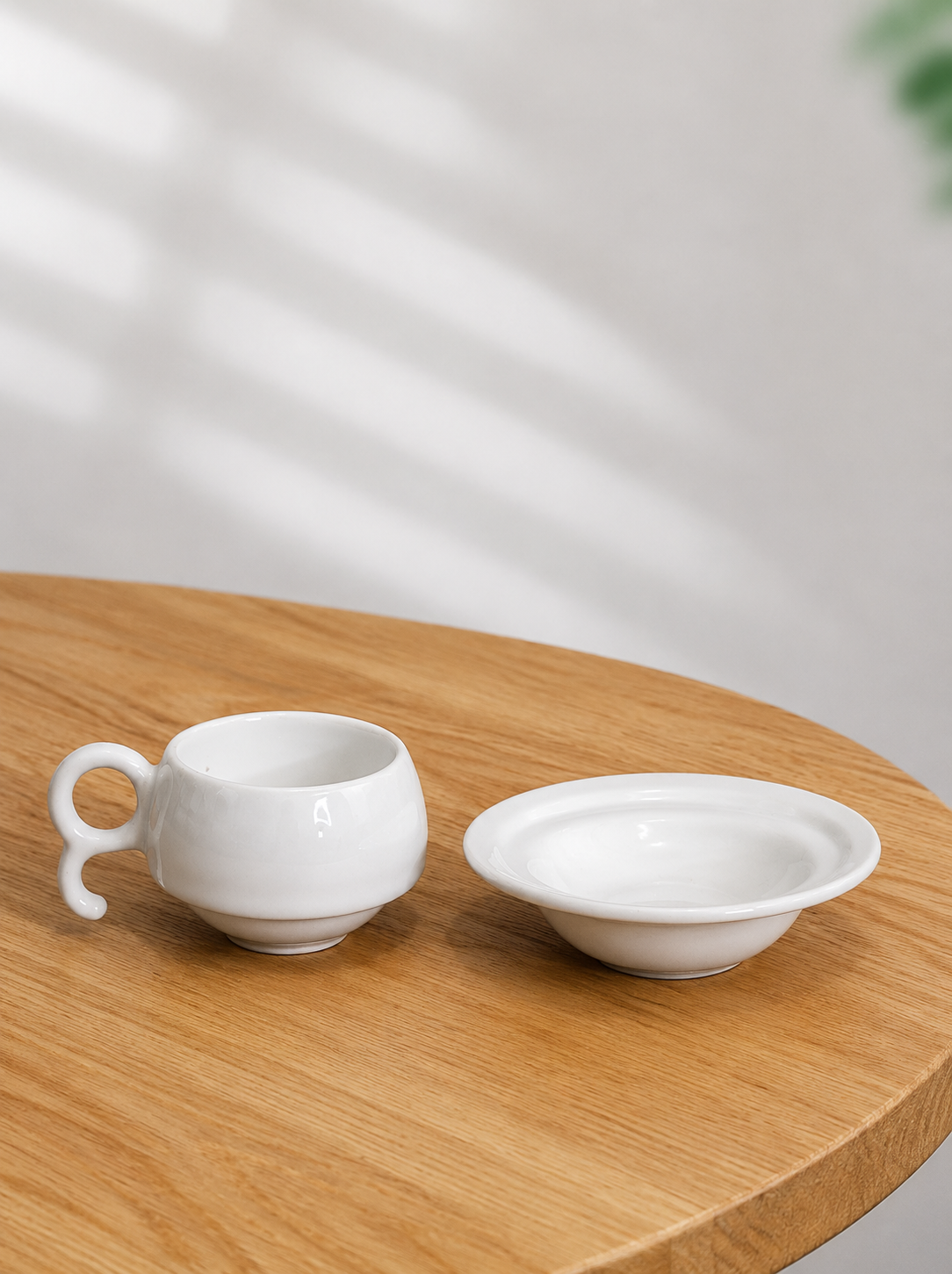 The Empress White Cup & Saucer Set